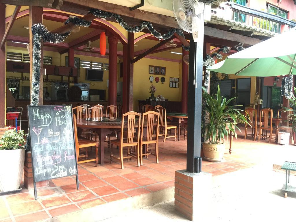 Elephant Blanc Phnom Penh Exterior foto
